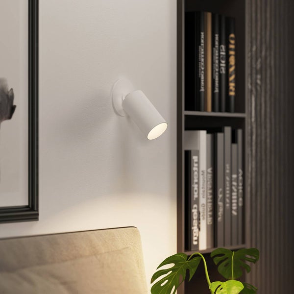 Deckenleuchte mit zylindrischem Strahler