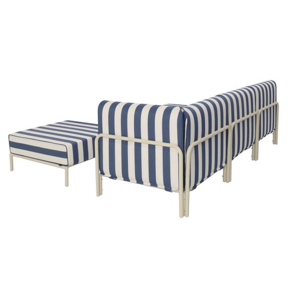 Lounge-Set bestehend aus Sofa und Hocker mit gestreiften Polstern und Metallgestell.