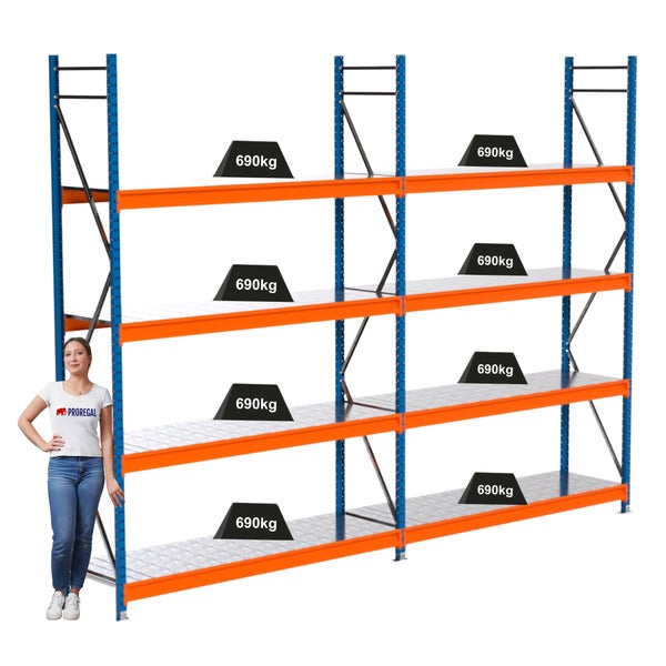 Industrieregal mit vier Ebenen und einer maximalen Traglast von 690 Kilogramm pro Ebene