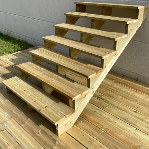 Außentreppe, Gartentreppe, Terrassentreppe  Holz H122cm 7 Stufen, Breite 120cm, OHNE Setzstufen