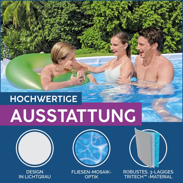 Familie im Pool mit Merkmalen: lichtgraue Außenwand, Mosaik-Innenverkleidung und robustes dreilagiges TriTech-Material.