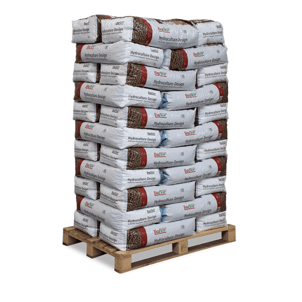 Liaflor Hydroculture-Design natürliches Tongranulat auf einer Holzpalette, Säcke zu je 50 Litern.