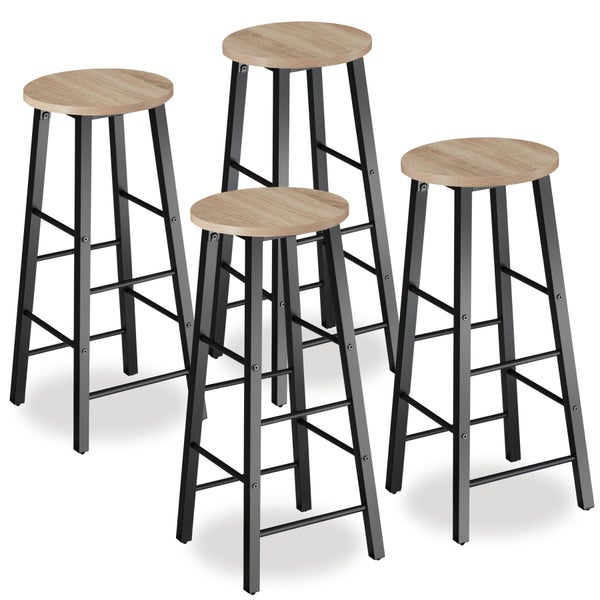 Set aus vier Barhockern mit runden Sitzflächen in Holzoptik und stabilen Metallgestellen in quadratischer Form