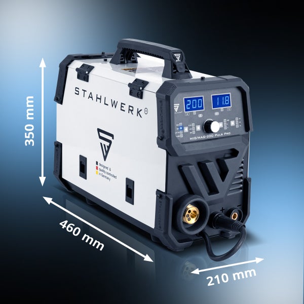 Detailansicht einer eingeschalteten Lampe mit Lampenschirm