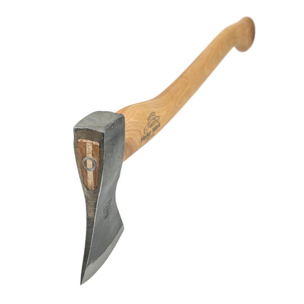 Spaltaxt von Helko Werk mit einem Axtkopf aus Stahl und einem Stiel aus Holz