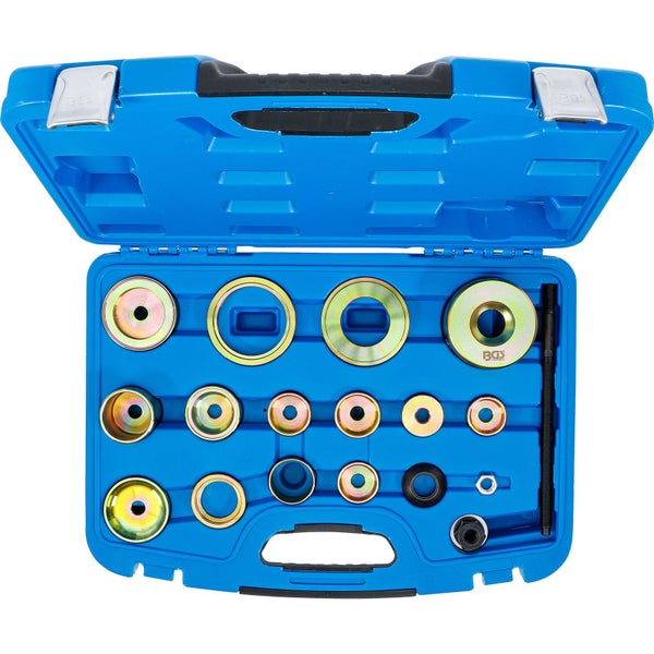 Werkzeugsatz zum Auspressen von Lagern in einem blauen Koffer
