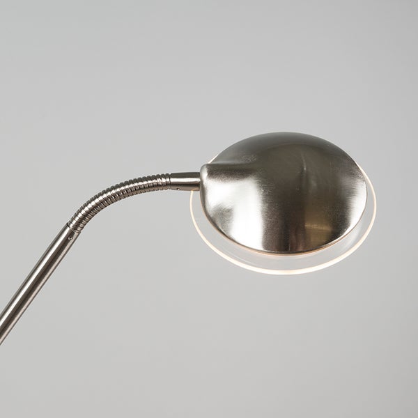 Nahaufnahme einer Schreibtischleuchte mit flexiblem Arm