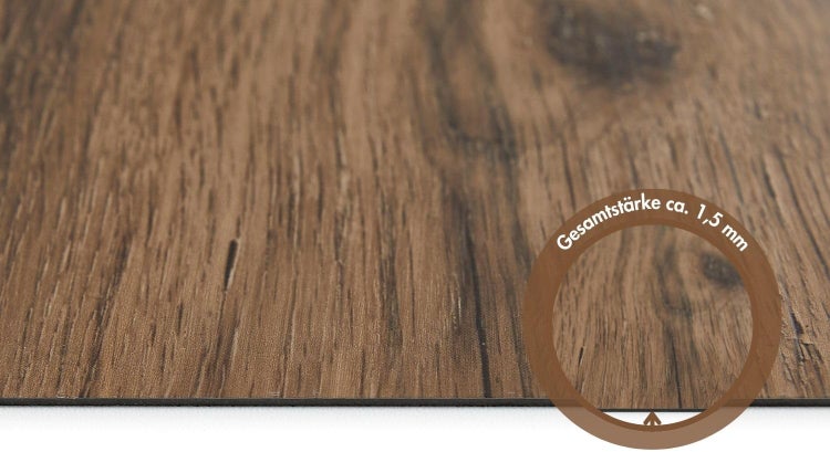 Vinylboden in Holzoptik mit einer Gesamtstärke von circa 1,5 Millimetern.