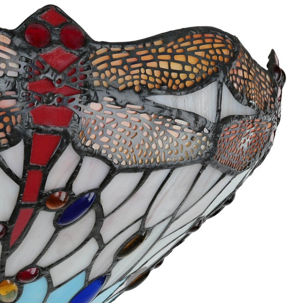 Detailaufnahme einer Tiffany Lampe mit Glasmosaik