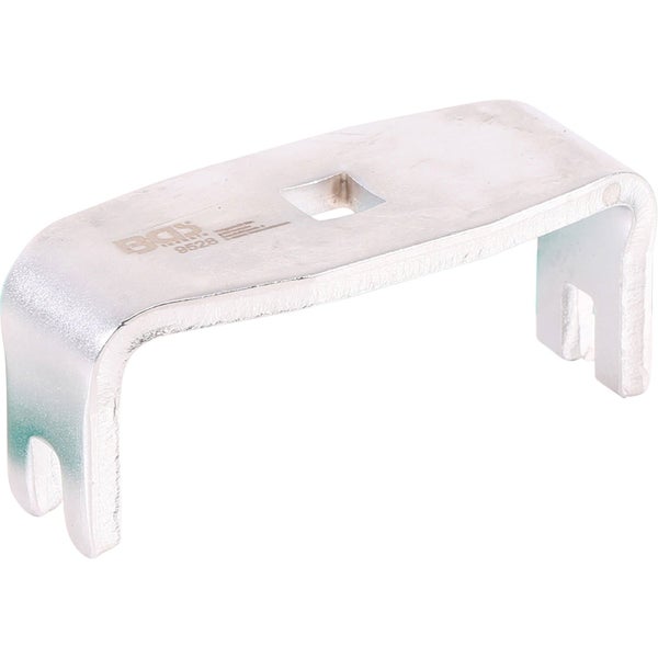 Detailaufnahme einer Stichsäge mit SDS-System und Sägeblatt von Bosch