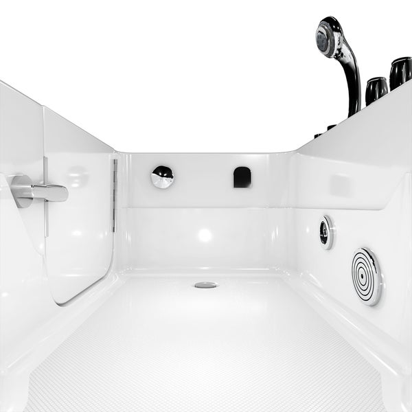 Innenansicht einer Badewanne mit Tür, Armaturen und Antirutschboden.