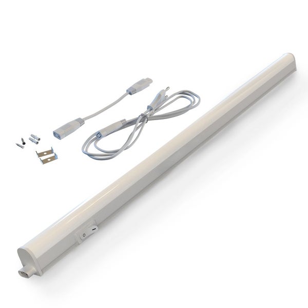 LED Unterbauleuchte mit Schalter, Netzstecker, Verbindungskabel und Montagematerial.