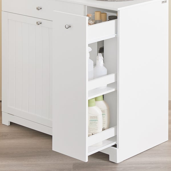 Weißer Badschrank mit Auszügen für Reinigungsutensilien