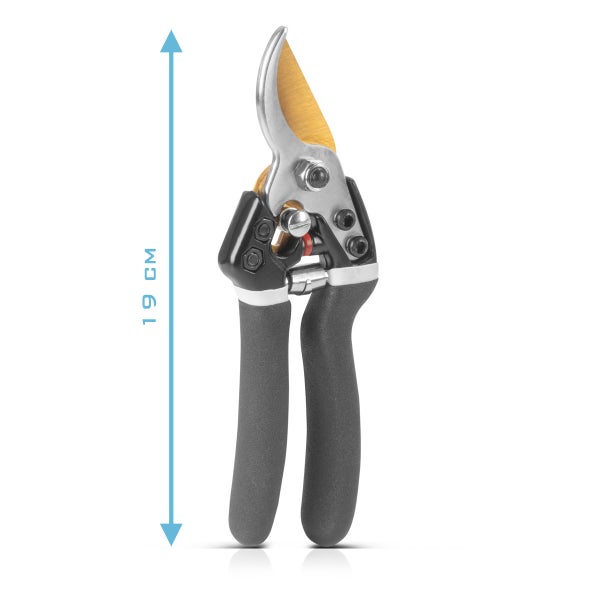 Bypass-Gartenschere mit einer Länge von 19 Zentimetern und ergonomisch geformten Griffen.
