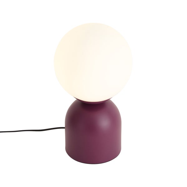Moderne Tischleuchte mit kugelförmigem Leuchtenschirm aus Glas und einem stabilen runden Lampenfuß für eine gleichmäßige Beleuchtung.
