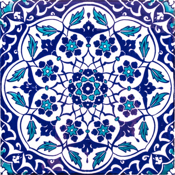 Dekorative Fliese mit floralem Muster für den Innenbereich