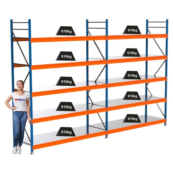 Schwerlastregal mit mehreren Ebenen und hoher Tragkraft