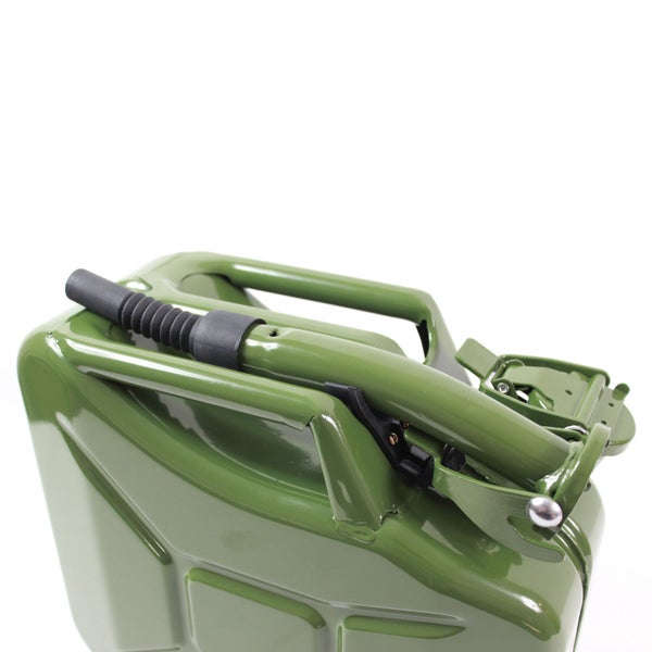 Kraftstoffkanister aus Metall mit Ausgießer