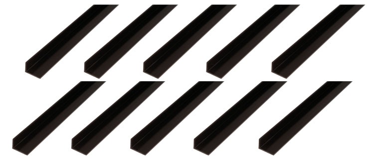 Set von zehn identischen Winkelprofilen aus Metall für vielseitige Befestigungsmöglichkeiten bei Heimwerkerprojekten