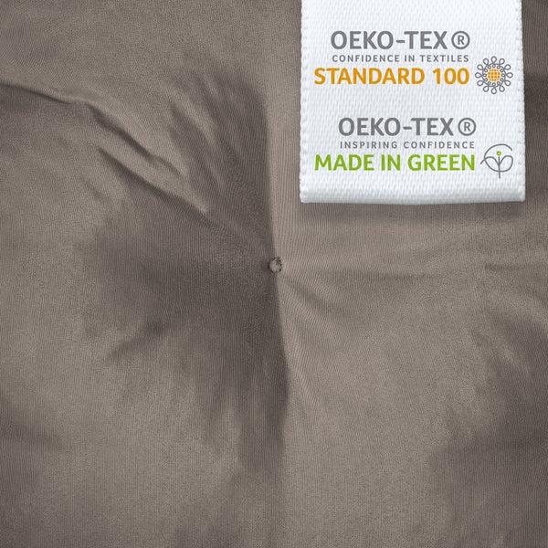 Textil mit Oeko-Tex Standard 100 und Made in Green Zertifizierung.