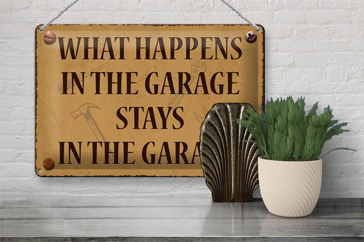 Blechschild Spruch 30x20cm whats happens in the Garage stays in