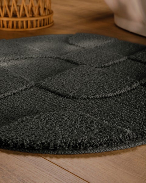 Maschinengetufteter Badeteppich, robust und pflegeleicht, mit geprüfter Top-Qualität.