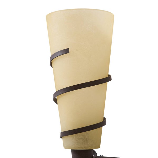 Wandleuchte mit spiralförmigem Dekor