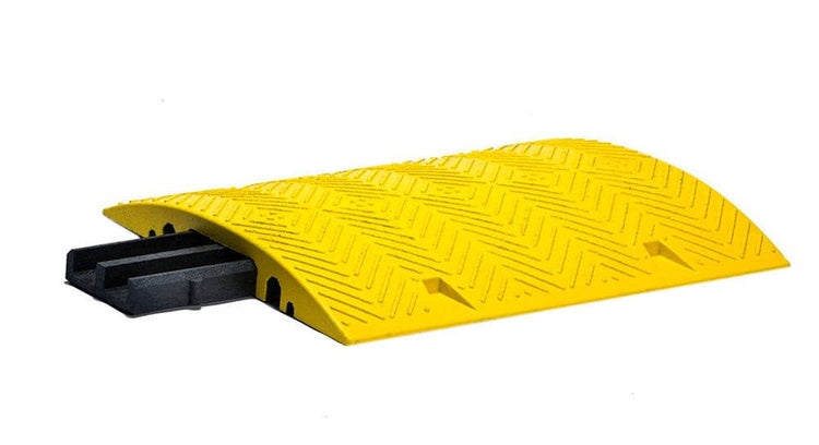 UvV Kabelbrücke Schlauchbrücke Schwerlast 80x60x8 cm mit Kabelkanal schwarz