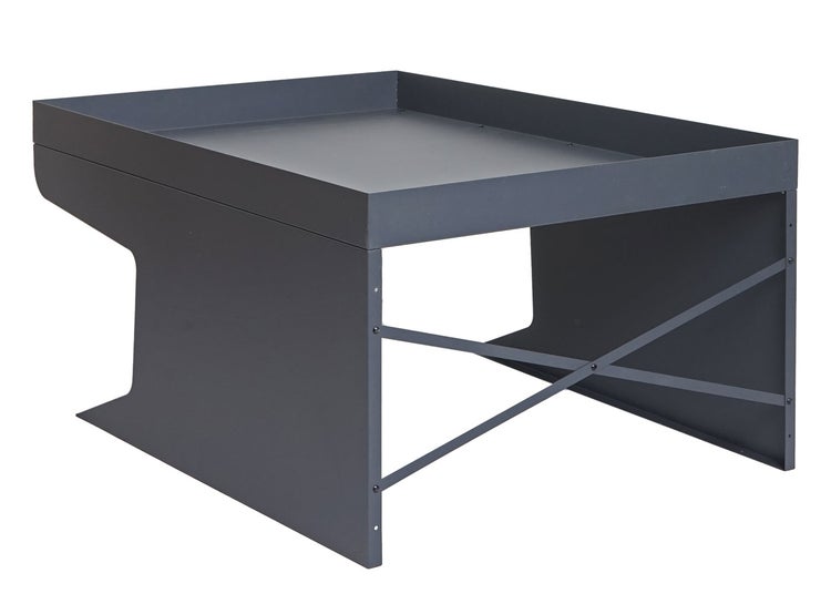 Pflanztisch aus Metall für den Garten