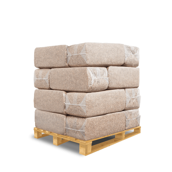 Holzeinstreu auf Palette gestapelt, in Ballen verpackt.