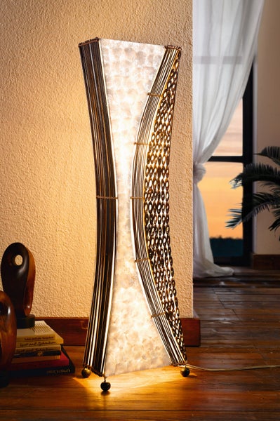 FRANK FLECHTWAREN | Stehlampe Bali, BAMBUS, MUSCHELN, ca. 29 x 15 x 99 cm, Zuleitung 170 cm inkl. An-/Aus-Schalter, geeignet für Leuchtmittel der Energiek