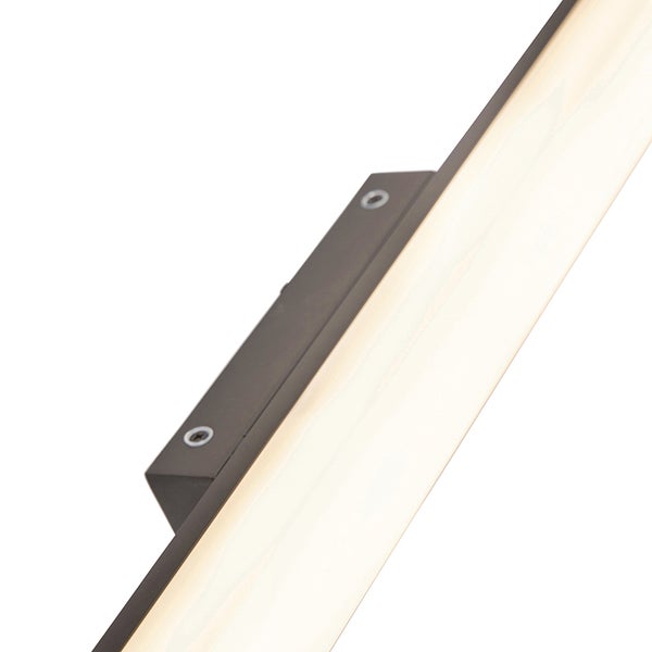 Detailansicht einer LED-Leuchte mit Befestigung