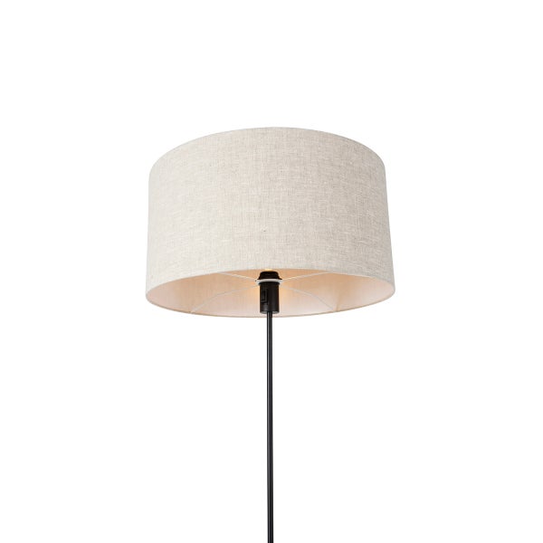Stehlampe mit Stoffschirm