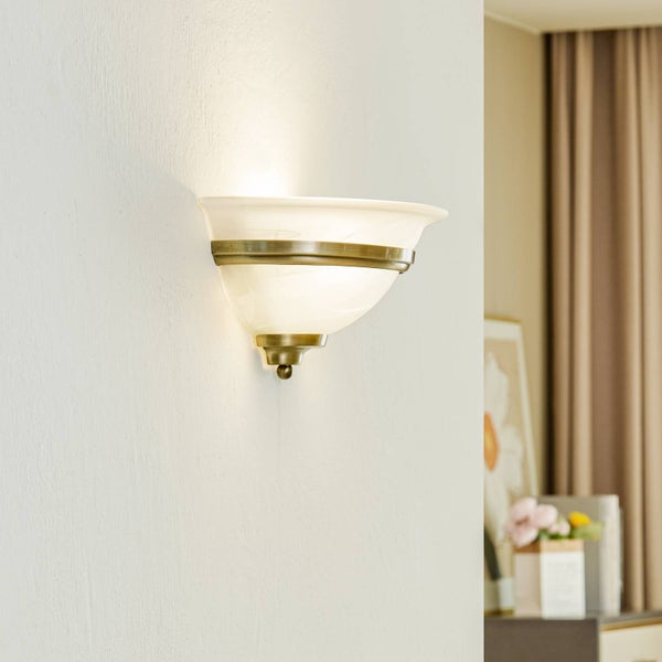 Lindby Wandleuchte, Wandlampe Innen Irimia (Retro Vintage Antik) in Bronze aus Glas (1 flammig E27) - Wandfluter Wandstrahler Wandbeleuchtung Schlafzimmer / Wohnzimmer Wohnzimmerleuchte