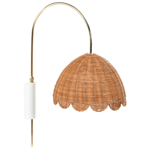 Wandleuchte mit Lampenschirm aus Rattan