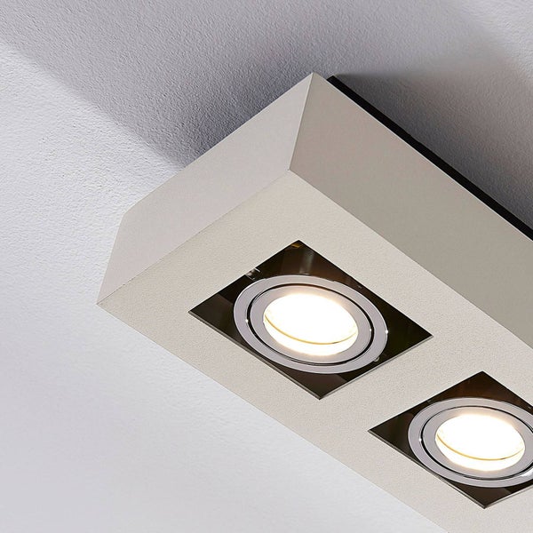 Deckeneinbaustrahler mit zwei Leuchten in quadratischer Fassung