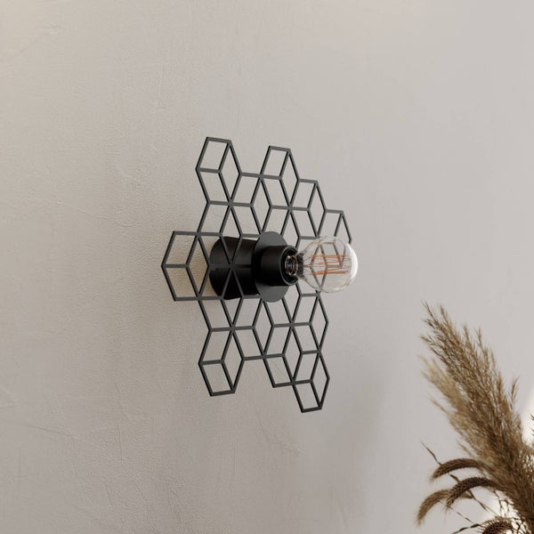 Wandleuchte mit geometrischem Design und Glühbirne