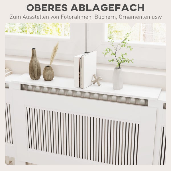 Blick auf eine Heizkörperverkleidung mit oberem Ablagefach als Dekorationsfläche