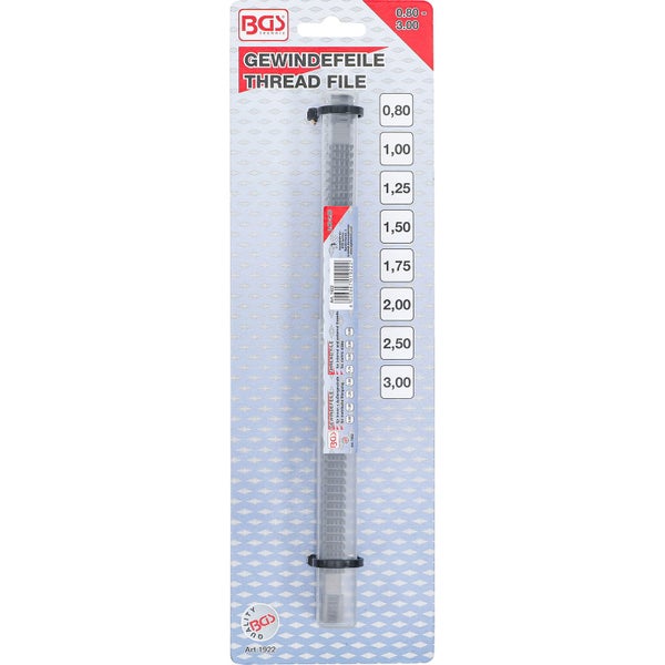 Eine Person schleift Holz mit einem Bosch Schwingschleifer