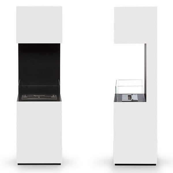 Zwei Bio Ethanol Kamine mit weißer Verkleidung, Frontalansicht und Seitenansicht.