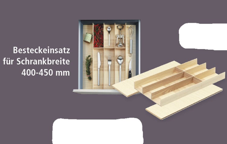 Besteckeinsatz aus Holz für Schubladen mit einer Schrankbreite von 400 bis 450 Millimeter mit verschiedenen Fächern zur Besteckaufbewahrung.