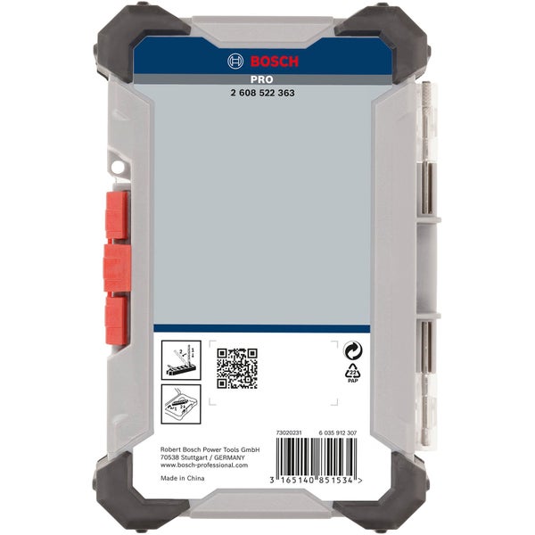 Bohrer und Bit Set mit Bosch Logo auf Holztisch