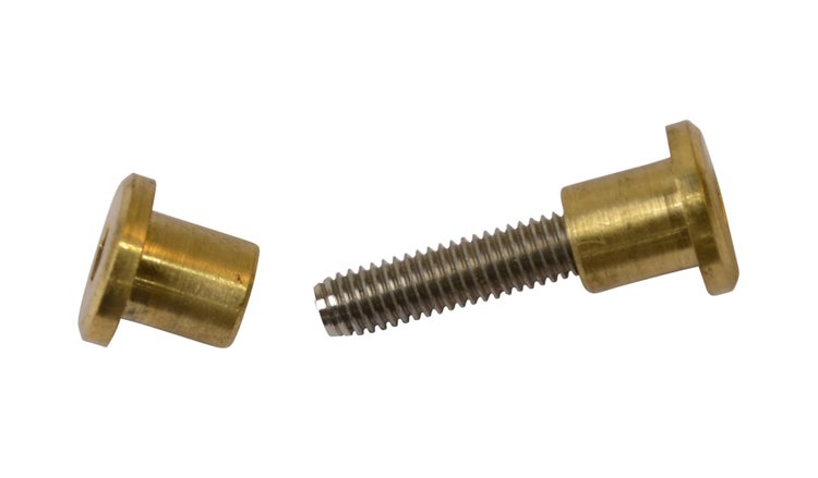 Schraube und Einschraubmutter aus Metall
