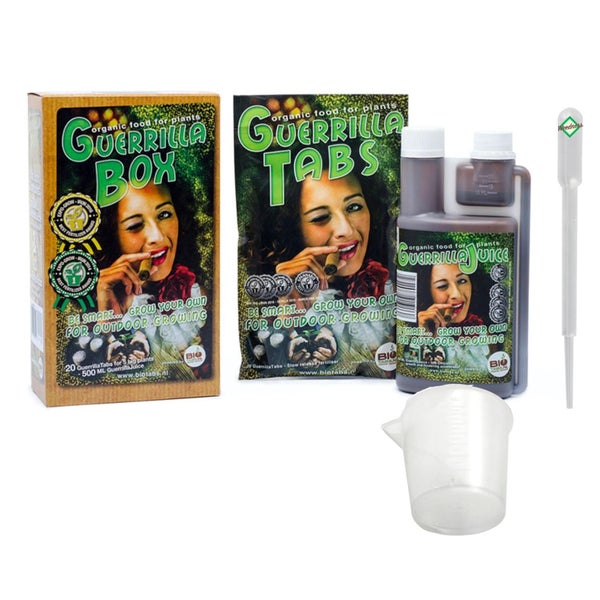 BioTabs Guerrilla Box Set mit organischem Dünger für den Außenbereich, bestehend aus Guerrilla Tabs, Guerrilla Juice, Messbecher und Pipette.