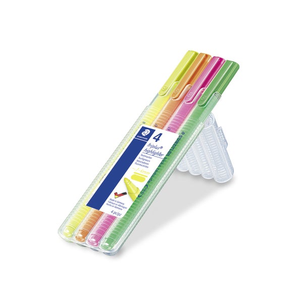 Set mit 4 Staedtler triplus Textmarkern im aufstellbaren Etui mit Keilspitze