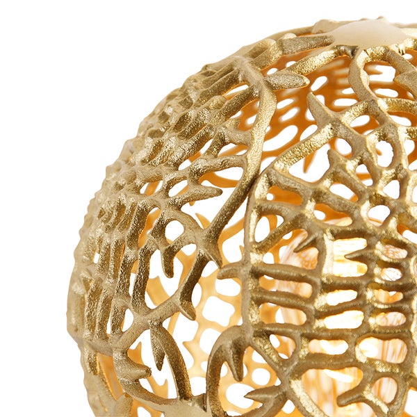 Goldfarbene dekorative Tischleuchte mit filigranem Muster