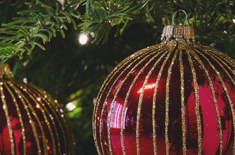 Bordeaux glanz 8cm Glaskugel mundgeblasen und handdekoriert (GMK), 6 Stck., Weihnachtsbaumkugeln, Christbaumschmuck, Weihnachtsbaumanhänger