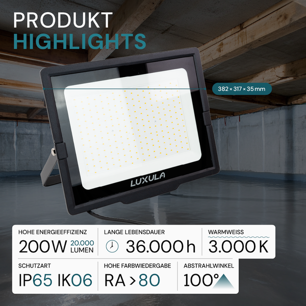 Luxula LED-Strahler mit den Massen 382 x 317 x 35 mm, 200 Watt, 20.000 Lumen, 36.000 Stunden Lebensdauer, 3.000 Kelvin, Schutzart IP65 IK06, Farbwiedergabe RA größer 80, Abstrahlwinkel 100 Grad