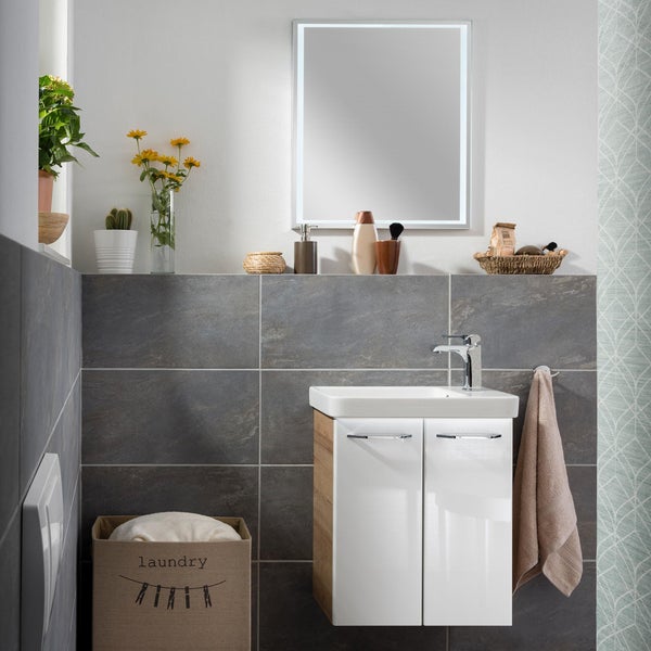 FACKELMANN MILANO Gäste WC Set 2 Teile / Waschbecken / Waschbeckenunterschrank mit 2 Türen / Badschrank mit Soft-Close / Badmöbel Set fürs kleine Bad / Korpus: Braun hell / Front: Weiß / Breite: 55 cm