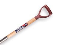 Spaten mit T-Griff und Holzstiel